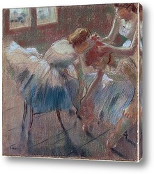   Картина Три танцовщицы готовятся к танцам