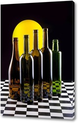  Натюрморт с цветными бутылками