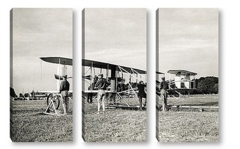 Модульная картина Орвил Райт проверяющий распорки самолета,1909г. 	